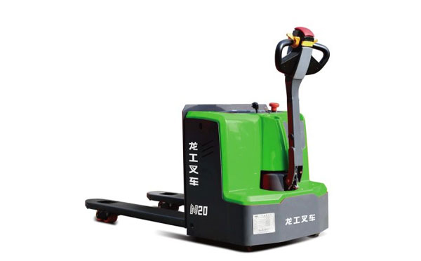 窄通道升级方案:兰州仓储兰州叉车选型与维保周期表 窄通道升级方案:兰州仓储兰州叉车选型与维保周期表